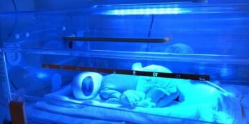 Fiscalía de Ecuador investiga la muerte de 12 bebés recién nacidos en hospital de Guayaquil