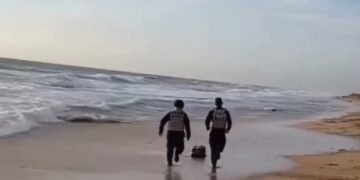 Y el Óscar es para… La absurda simulación de la PNB en una playa de Falcón (VIDEO)