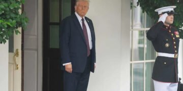 Indignación por video conspirativo que difundió Trump en las redes sociales