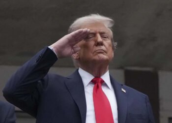 Trump convierte el sueño de trabajar en EEUU en un lujo: La visa sube a un precio astronómico