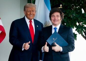 Trump condiciona la ayuda a Argentina a la victoria electoral de Milei