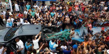 La masacre de Río de Janeiro anticipa y cambia el eje de la campaña en la lucha por la Presidencia de Brasil