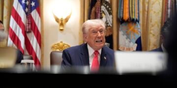 Trump aseveró que los ataques en territorio venezolano comenzarán «muy pronto» (VIDEO)