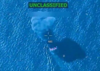 EEUU reanudó ataques letales: tres narcolanchas bombardeadas y ocho muertos en un día (VIDEO)