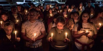 En carpas y colchones: familiares pernoctan por quinto día consecutivo a la espera de la liberación de los presos políticos