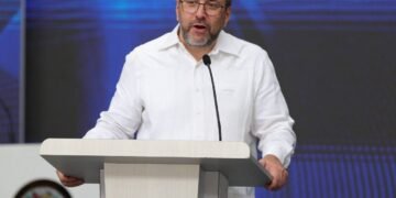 Nueva alerta de EEUU desató narrativas del chavismo para fingir normalidad pese al arresto de Maduro