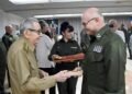 Raúl Castro reapareció por segundo día consecutivo entre militares y jefes represivos en La Habana Raúl Castro reapareció por segundo día consecutivo entre militares y jefes represivos en La Habana
